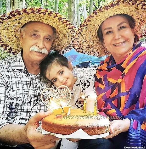 کیک تولد ساده خانم بازیگر در کنار همسرش +عکس