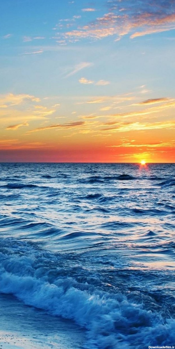 عکس زمینه غروب آفتاب اقیانوس آبی و طلایی پس زمینه | والپیپر گرام