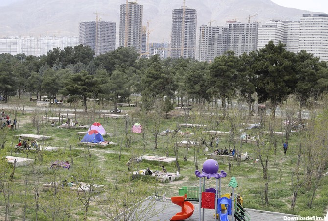 تصاویر |  تراکم جمعیت در روز طبیعت در پارک چیتگر