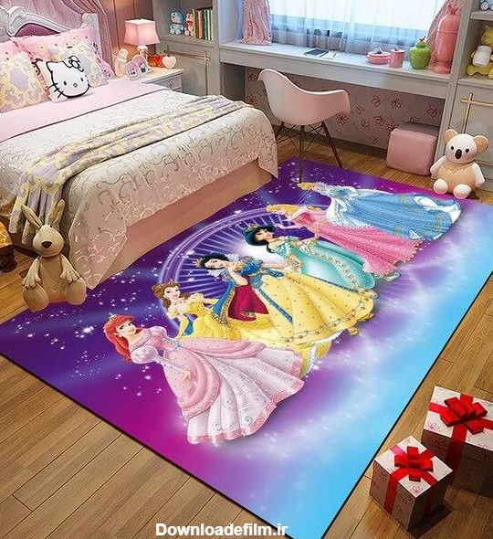 در این تصویر یک فرش کودک دخترانه با طرح شخصیت‌های کارتونی مورد علاقه‌ی دختران را مشاهده می‌کنید.