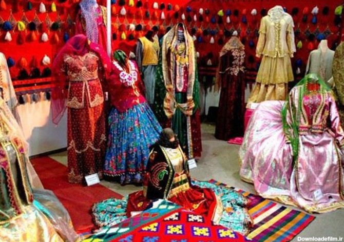 وجود 150 نوع لباس محلی در نمایشگاه منسوجات سنتی خراسان جنوبی - تسنیم