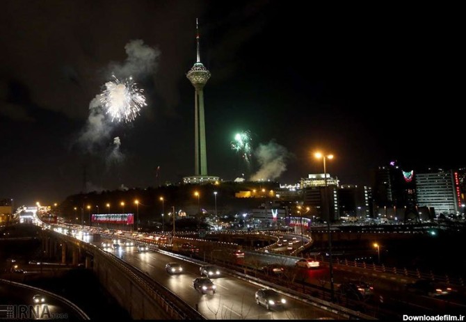 برج میلاد تهران در شب یلدا
