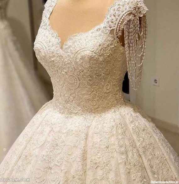 ۵۰ مدل لباس عروس جدید ۹۸ با طرح های مد روز ورنگ سال ۲۰۱۹