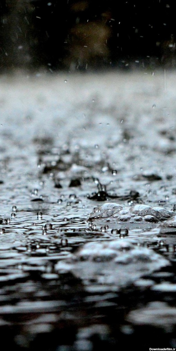 عکس زمینه قطرات باران روی زمین پس زمینه | والپیپر گرام