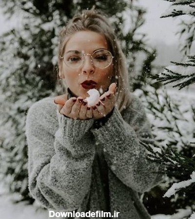 عکس دختر فیک در برف