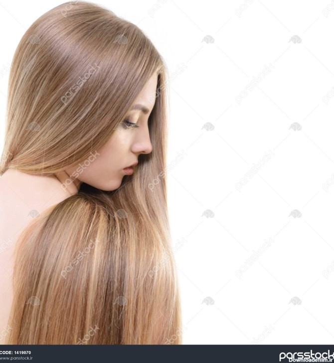مو دختر زیبا باند با مو های طولانی و سالم Haircare و مدل ...