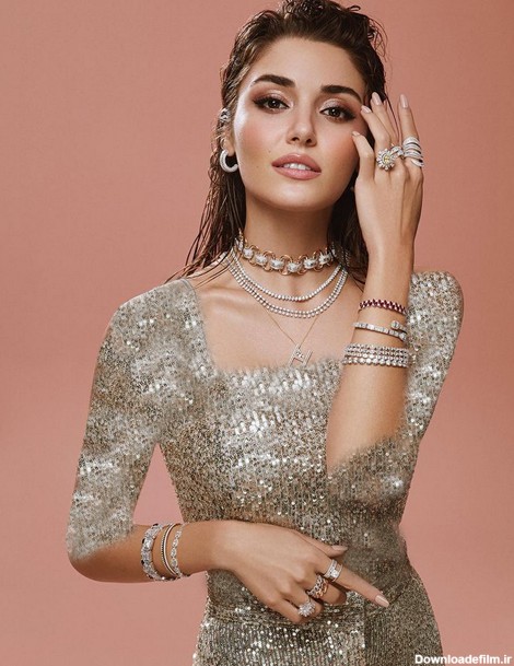 زیباترین بازیگر ترکیه در تبلیغ جواهرات خوش درخشید! - چی بپوشم