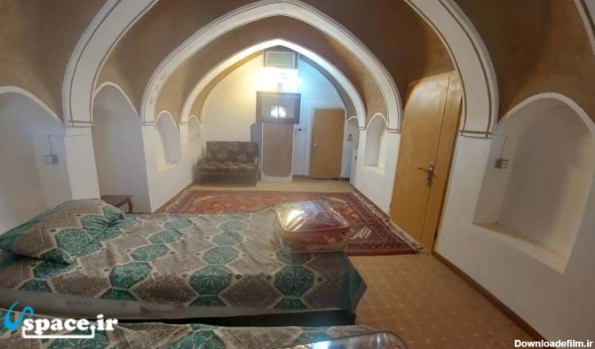 اقامتگاه بوم گردی خانه تاریخی طلایی - اردستان