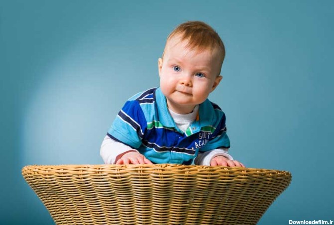 دانلود تصویر باکیفیت نوزاد خوش تیپ و چشم آبی
