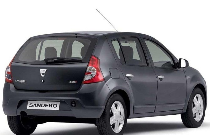 فرارو | قیمت جدید رنو ساندرو؛ با ۶۵۰ میلیون خودرو اتومات بخرید