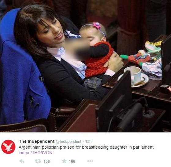 شیر دادن نماینده مجلس به نوزاد در جلسه+ عکس