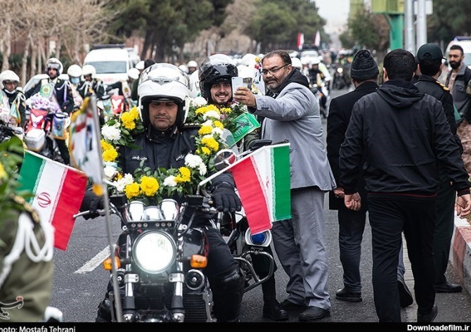 عکس/ رژه موتور سواران در سالروز ورود حضرت امام خمینی(ره)