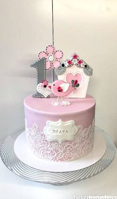 بزمینه | کیک تولد و نامزدی