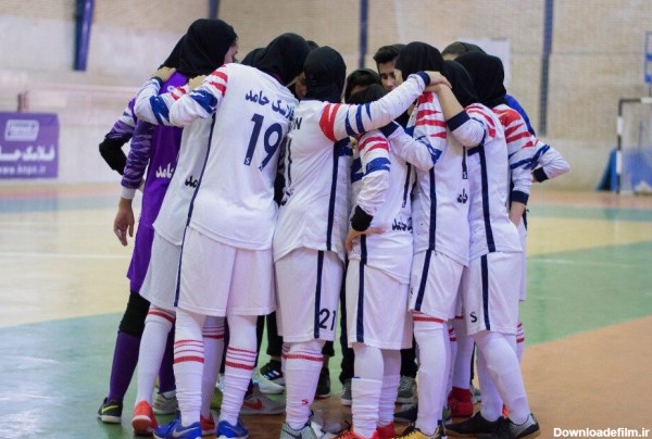 شیرین صادقی: باشگاه‌های برتر فوتسال ایران باید در آسیا رقابت کنند