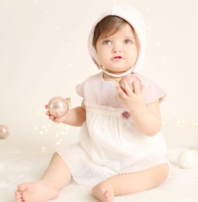 لباس مجلسی نوزاد چه ویژگی هایی باید داشته‌ باشد؟ | فروشگاه ...