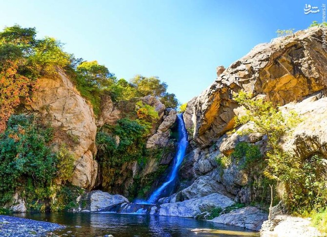مشرق نیوز - عکس/ آبشاری زیبا در دل آذربایجان غربی