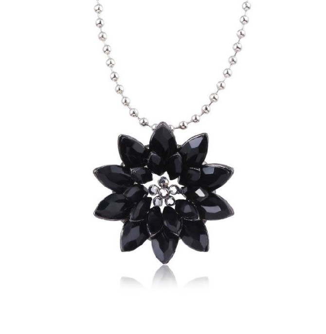 Trendolla Black Dahlia Necklace Spidergirl Crystal Pendant Women Gift  Custume Accessory