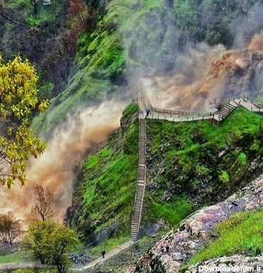 آبشار شلماش در سردشت ، منطقه ای برای فرار از گرمای تابستان