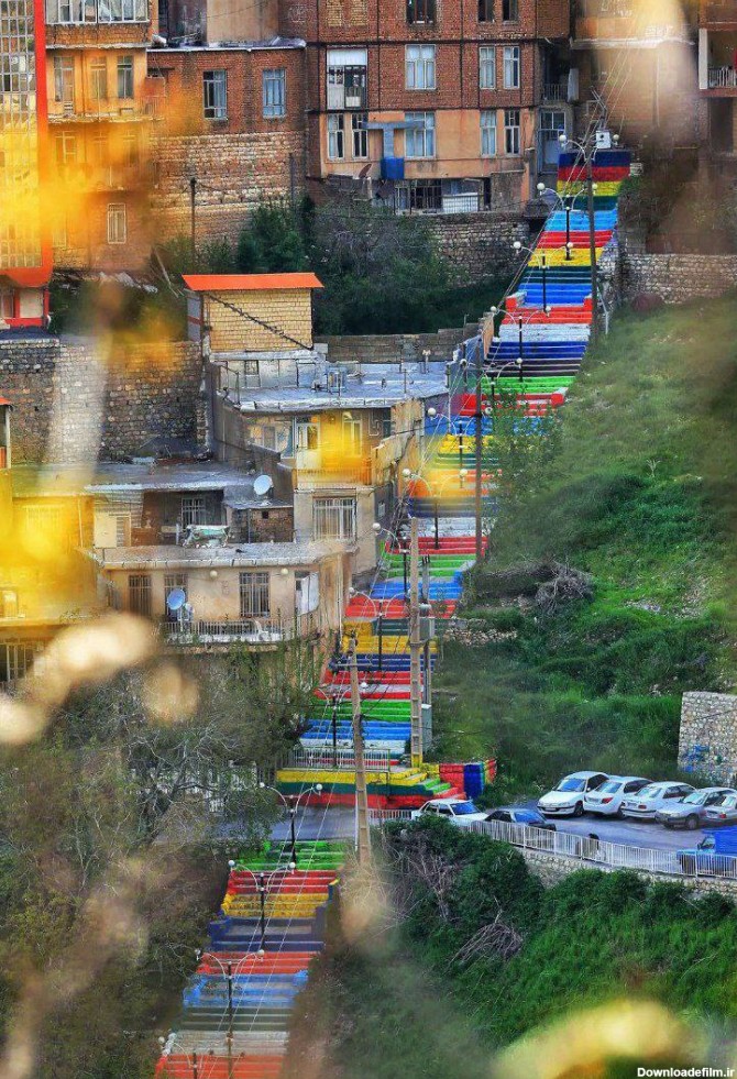 طولانی‌ترین پله‌های رنگ‌رنگی ایران در «پاوه»+ عکس | خبرگزاری فارس