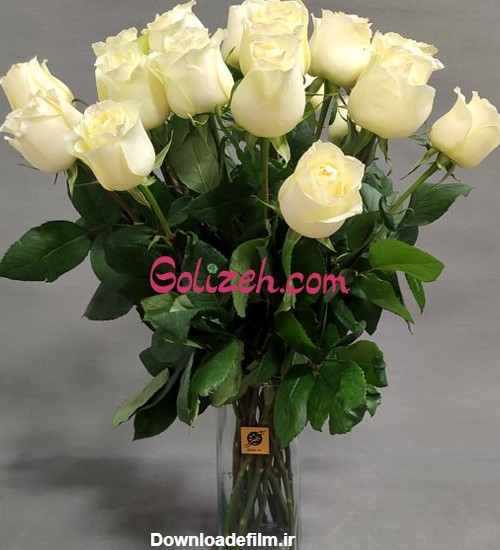 دسته-گل-رز-هلندی-سفید با گلدان شیشه ای4