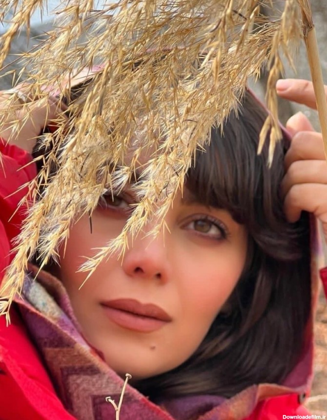 عکس جدید هدیه بازوند، بازیگر سریال نون خ با یک متن شاعرانه
