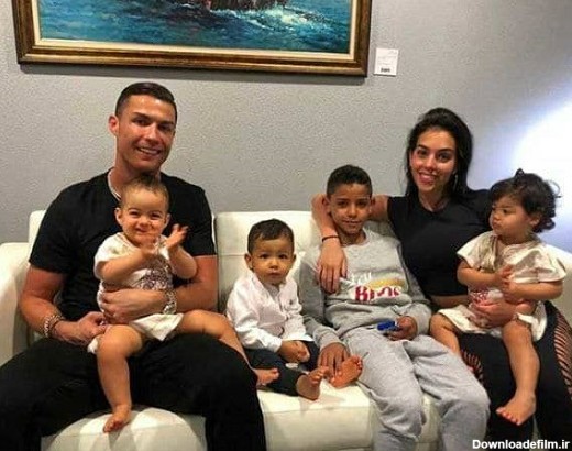 فوتبالیست معروف تعداد فرزندانش ۶ تایی شد+عکس
