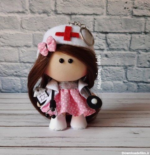 خرید و قیمت عروسک روسی پزشک یا پرستار 15سانتی به همراه گوشی پزشکی ...