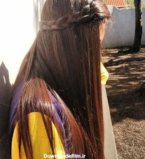 عکس دختر با موهای بلند مشکی برای پروفایل