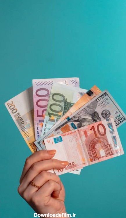 دانلود تصویر نواع اسکناس های دلار و یورو در دست