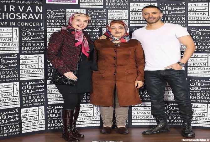 سیروان خسروی و مادرش در کنار کتایون ریاحی / عکس