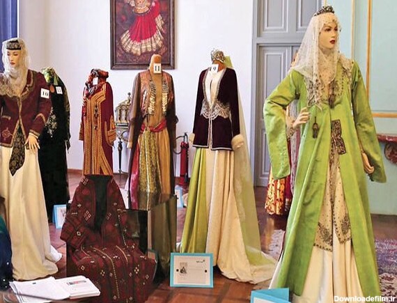 لباس زنان ایرانی در دوران های مختلف را ببینید. » مهروماه