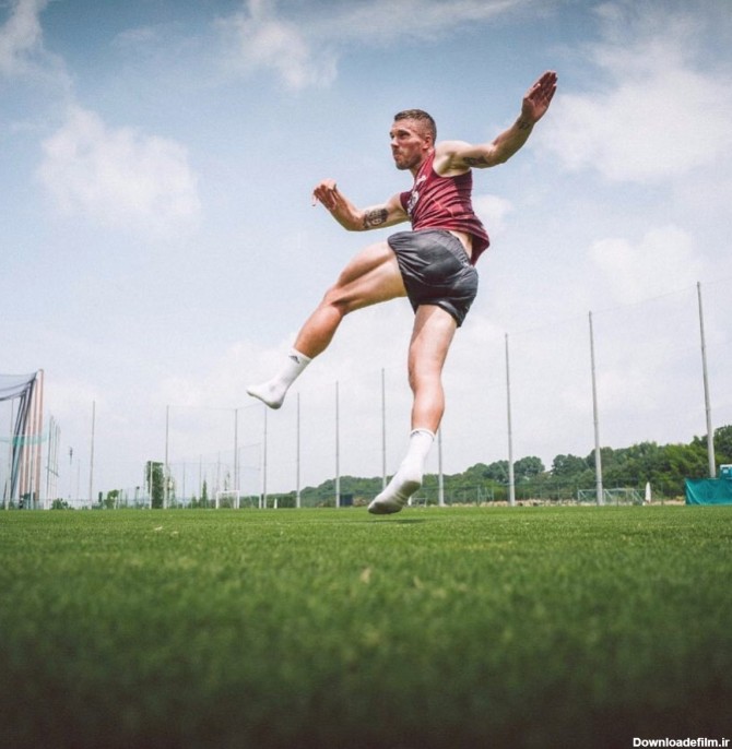 عضلانی‌ترین پاهای ستارگان جهان فوتبال+ تصاویر