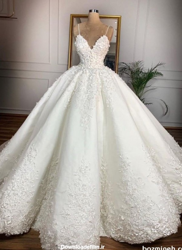 100 مدل لباس عروس جدید 2022 (به همراه تاج و کفش عروس) | بزمینه