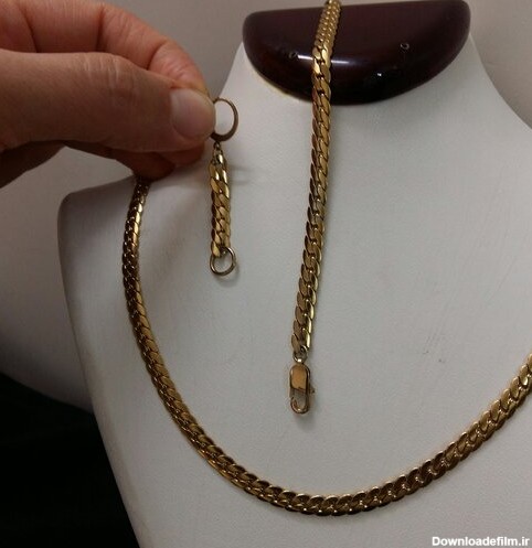 ست کارتير دستبند و گردنبند و گوشواره طلايي رنگ ثابت اکسسوري و زيور آلات زنانه و دخترانه