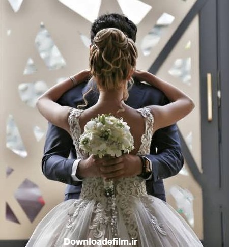 ۵۰ عکس پروفایل عروس و داماد با ژست های جذاب برای زوج های خوشبخت