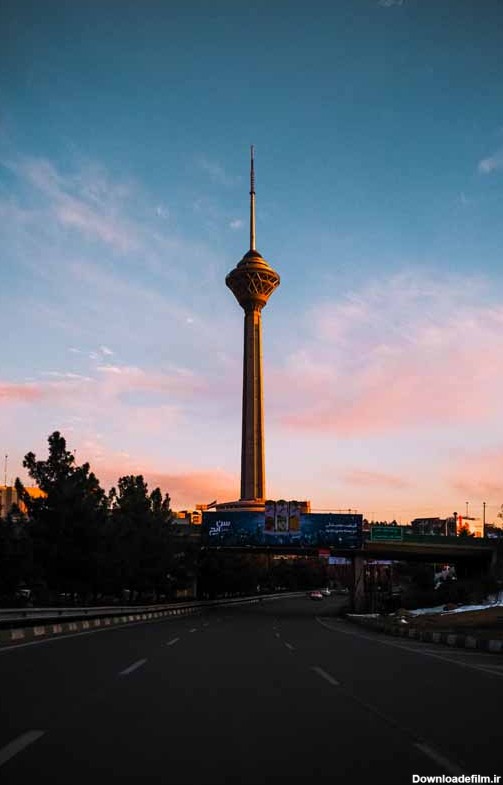 تصویر باکیفیت برج میلاد در غروب | تیک طرح مرجع گرافیک ایران