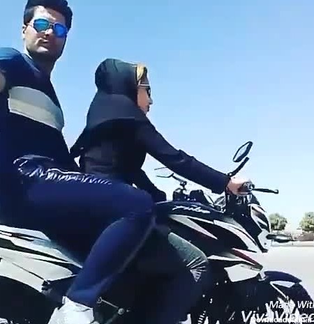 موتور سواری دختر ایرانی با موتور سنگین - کوپر - تماشا