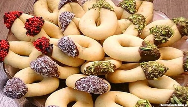 طرز تهیه شیرینی نعلی یا اشکی به روش بازاری برای عید نوروز