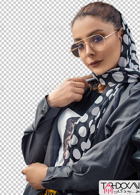 عکس مدل دختر ایرانی PNG با حجاب مانتو و شال