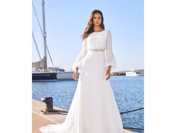 25 مدل لباس عروس ایرانی جدید 1402 - مجله مدیسه