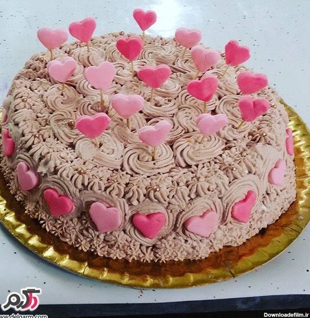 مدل کیک تولد زیبا با خمیر فوندانت