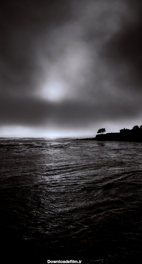 قاب مدیا | عکس زمینه گوشی با کیفیت اقیانوس و دریا سیاه و سفید , ساحل