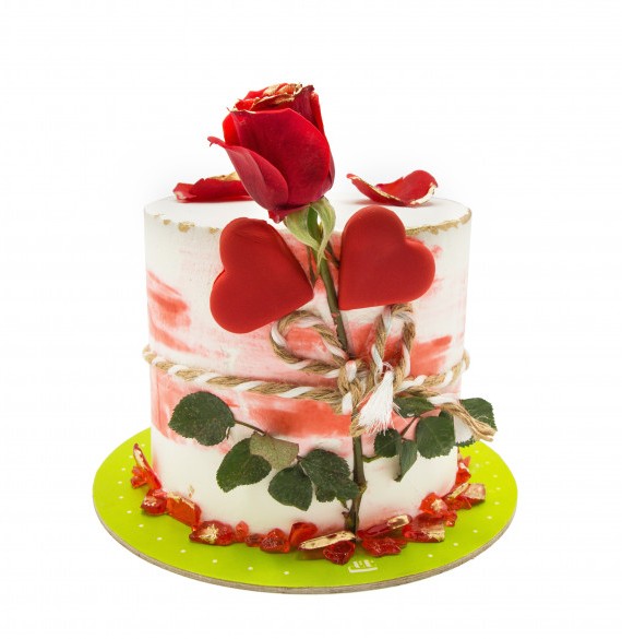 عکس کیک تولد گل رز قرمز