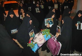 دیدار جمعی از خانواده شهدا با مادر شهید الداغی