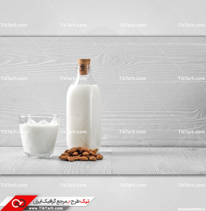 دانلود تصویر با کیفیت بطری شیر و بادام