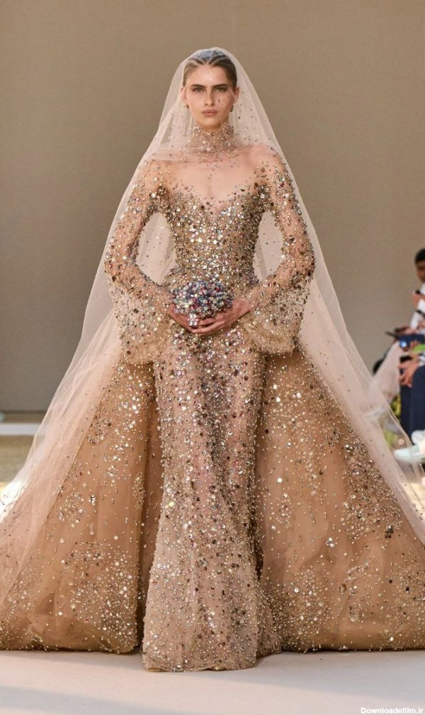 جذاب‌ ترین لباس‌ عروس 2023 به انتخاب طراحان مد!