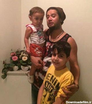 فرزندان علی صادقی بامزه تر از خودش ! + عکس خانوادگی