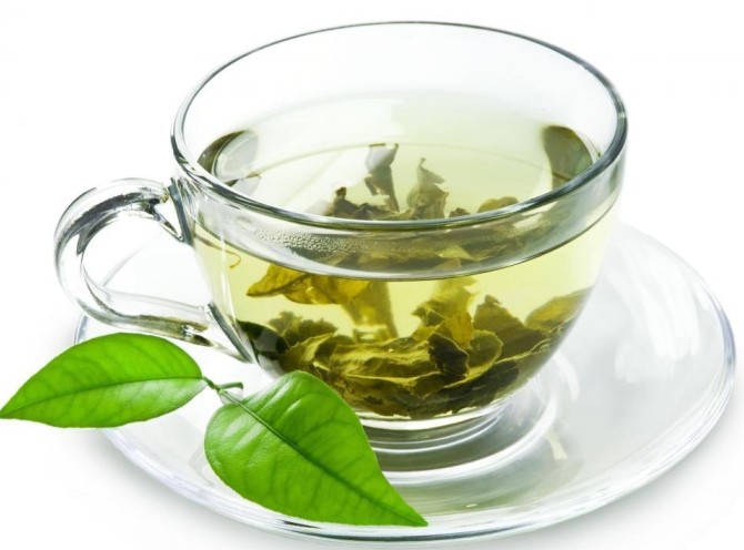 بهترین زمان مصرف چای سبز برای لاغری/ چگونه از این دمنوش بی‌نظیر ...