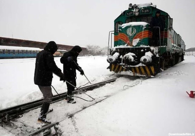 مسافران مشهد-تهران ۹ ساعت در قطار یخ‌زده حبس شدند - قدس آنلاین