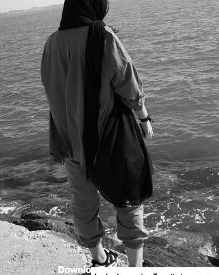 عکس دختر برای پروفایل کنار دریا